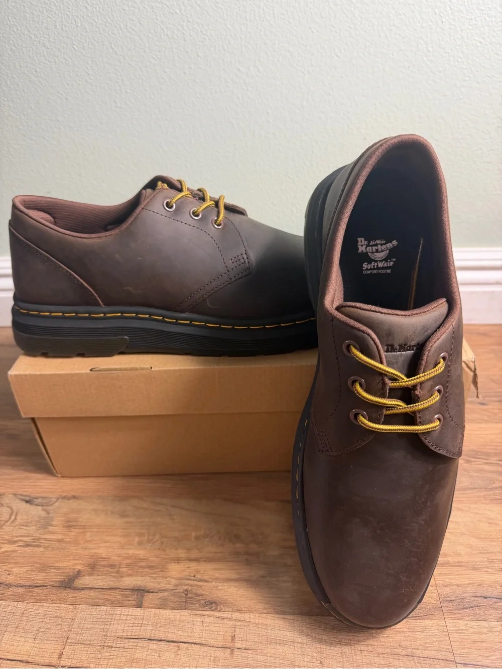 ❗️NWT❗️Dr. Martens Crewson Lo Dark Brown Leather Shoes Unisex Size 12